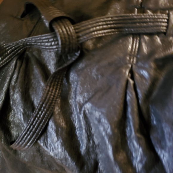 Free people. Sz 0. Faux leather skirt. - Picture 8 of 15